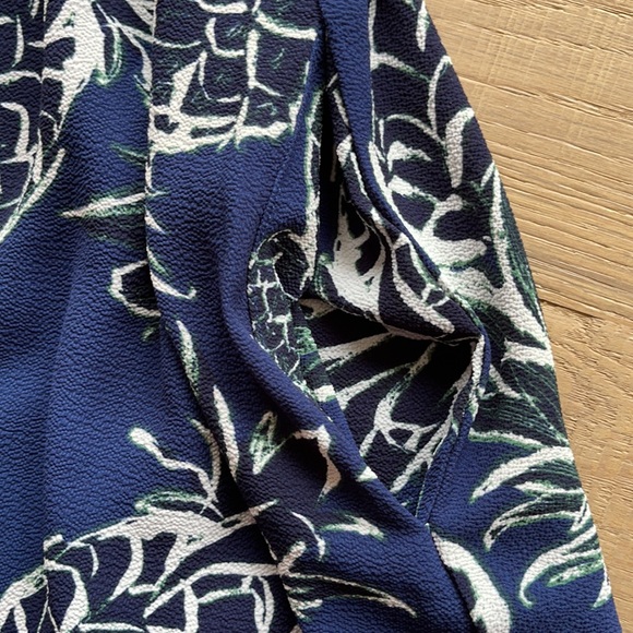 Sleeveless off the shoulder summer dress - Picture 6 of 9